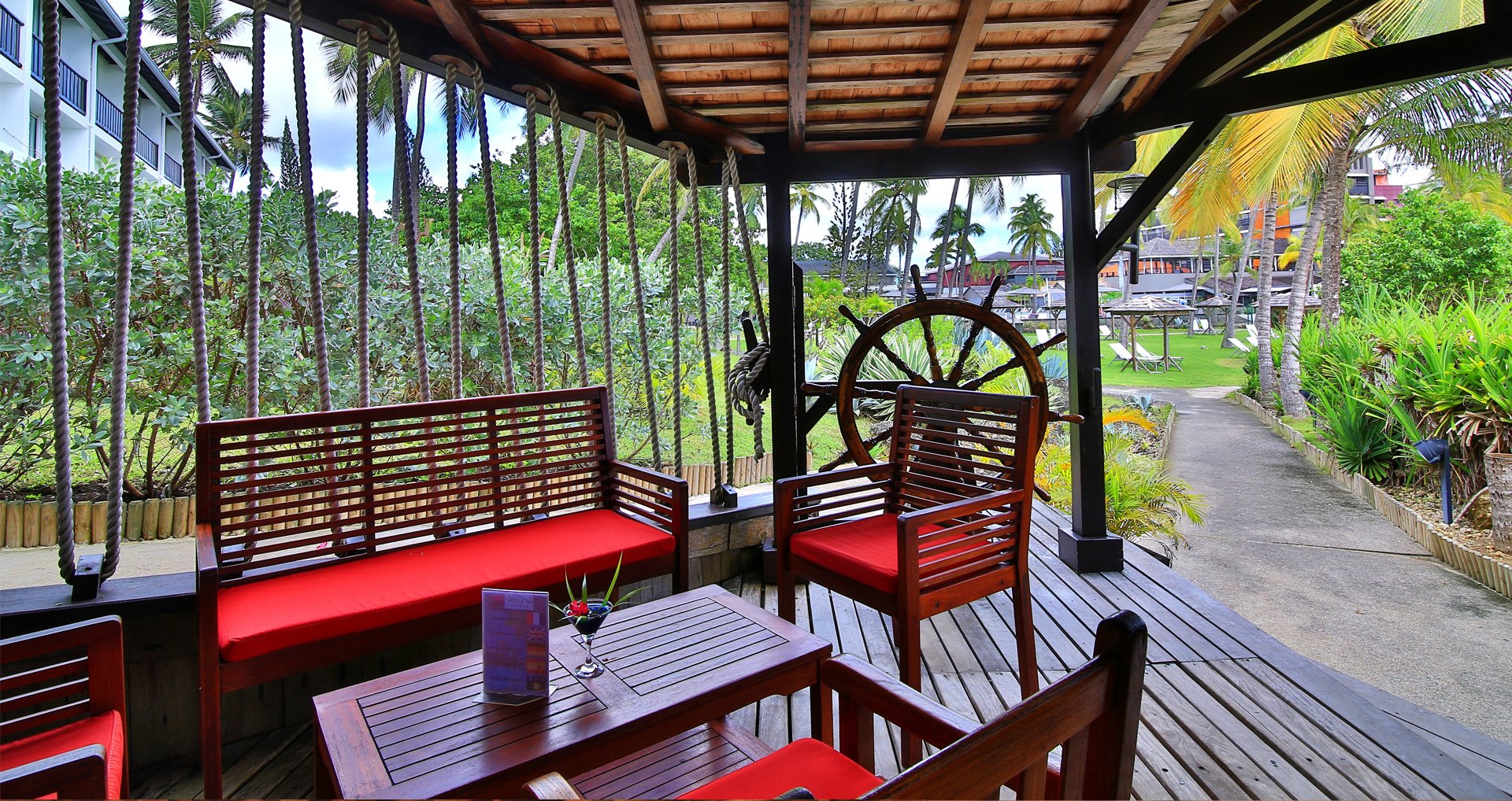guadeloupe-restauration1-restaurant--gosier-creole-beach-hotel-and-spa