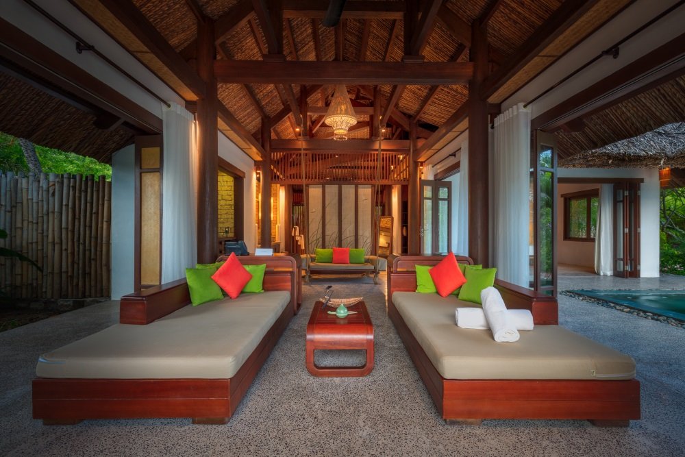 L'Alya-Lagoon-villa-Interior-3