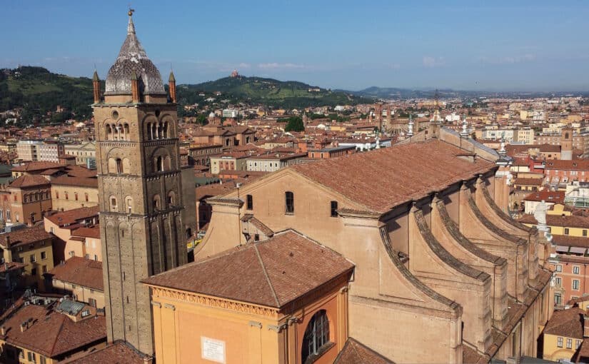 Bologna rakennus