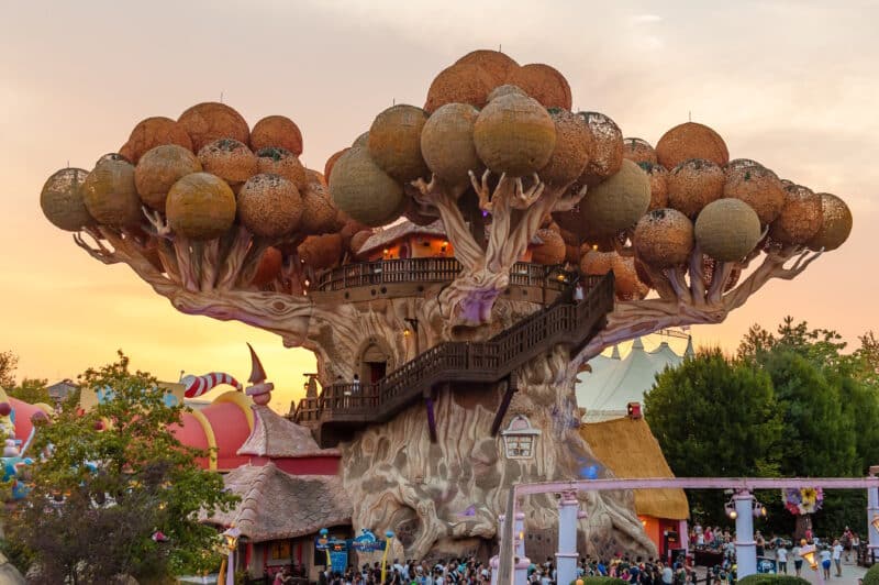 Gardaland huvipuisto italiassa